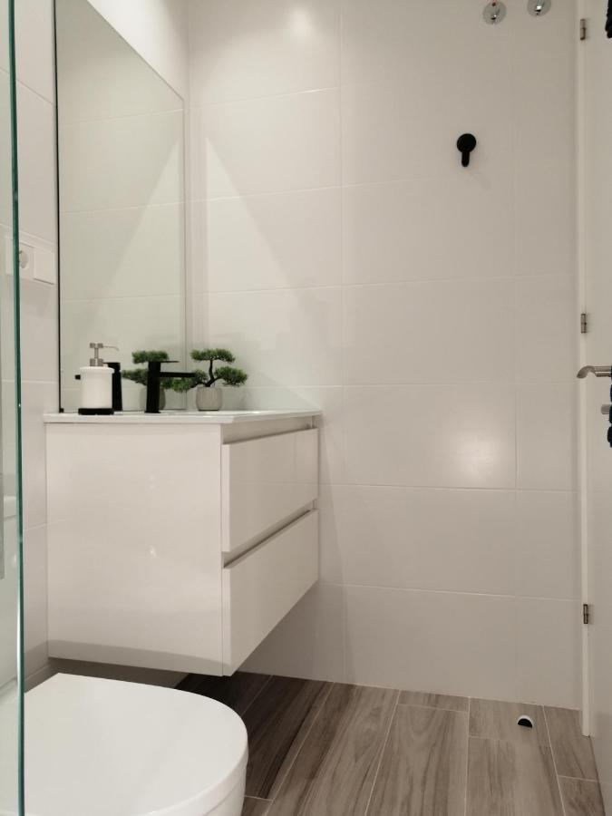 Dindurra Gijon Centro-Parking Gratuito Apartment Luaran gambar